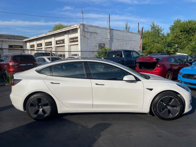 2021 Tesla Model 3 Standard Range Plus *HEATED SEATS, BACKUP CAM in Cars & Trucks in Hamilton - Image 4