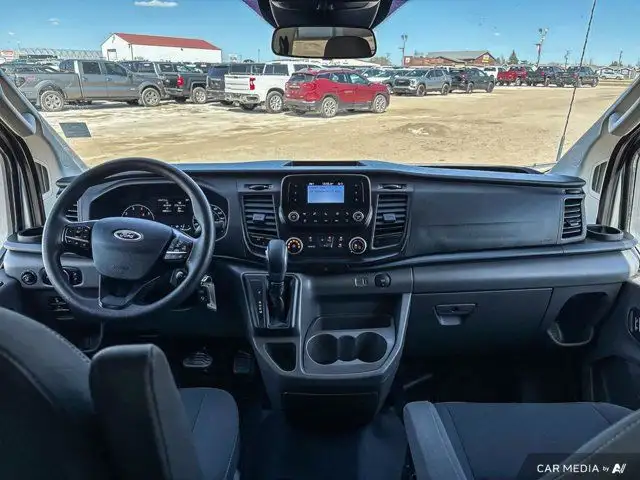 2023 Ford Transit Passenger Wagon T350 | Bluetooth in Cars & Trucks in Saskatoon - Image 30