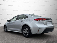 Experience the efficiency and reliability of this 2023 Toyota Corolla Hybrid LE. With only 75,958 ki... (image 3)
