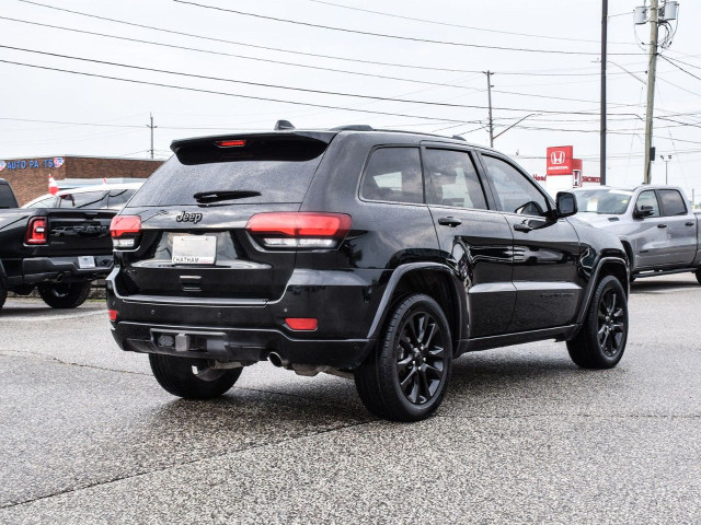2018 Jeep Grand Cherokee in Cars & Trucks in Chatham-Kent - Image 4