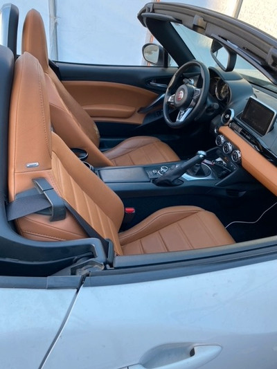 2017 Fiat 124 Spider Lusso with Tan interior