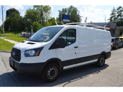  2018 Ford Transit T-150 130'' Low Rf 8600 GVWR Swing-Out RH Dr