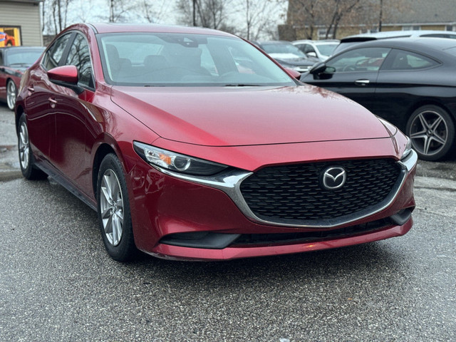 2019 Mazda MAZDA3 GS Auto i-ACTIV AWD / No Accidents, Clean Carf in Cars & Trucks in City of Toronto - Image 3