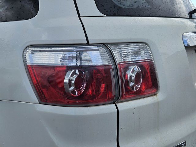 2007 GMC Acadia SLT2 in Cars & Trucks in Ottawa - Image 2