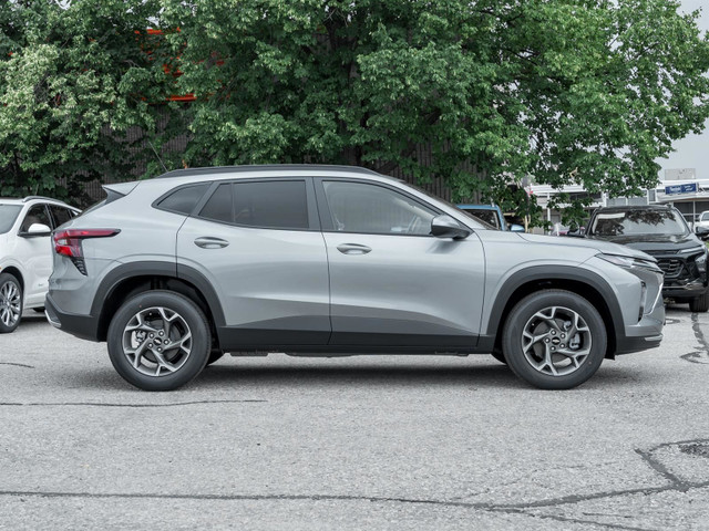 2025 Chevrolet Trax LT True North Edition-Sunroof | Wireless Cha in Cars & Trucks in Markham / York Region - Image 3
