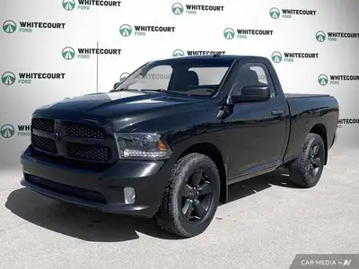 No Accidents, 5.7L Hemi V8, Spray-In Bedliner, Bluetooth, Backup Camera. This 2015 Ram 1500 Express...