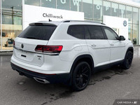 This Volkswagen Atlas delivers a Regular Unleaded V-6 3.6 L/220 engine powering this Automatic trans... (image 4)