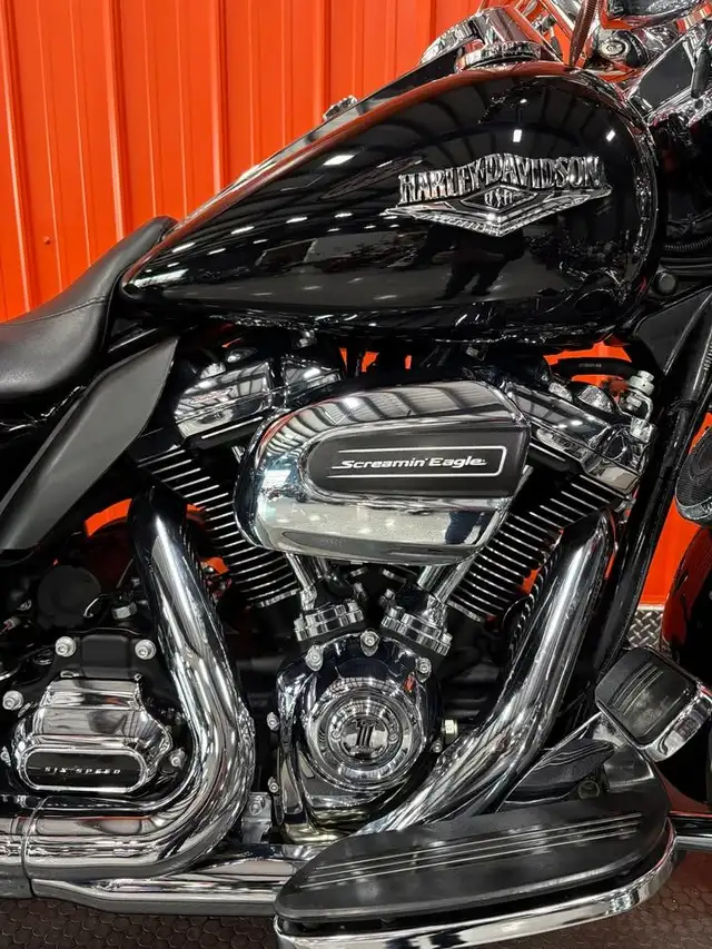 2019 Harley-Davidson Road King in Street, Cruisers & Choppers in Moncton - Image 4
