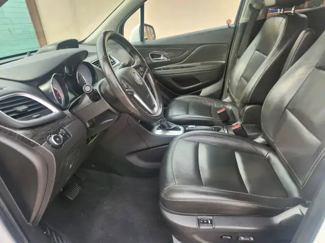 2016 Buick Encore AWD 4dr Premium in Cars & Trucks in City of Toronto - Image 8
