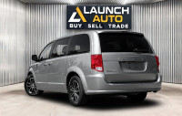 introducing this kids friendly Dodge Caravan GT. This Caravan comes very well equipped with heated l... (image 2)