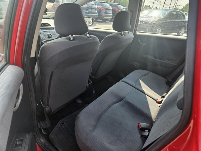2013 Honda Fit LX in Cars & Trucks in Laval / North Shore - Image 3
