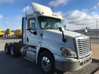 2017 Freightliner X12564ST