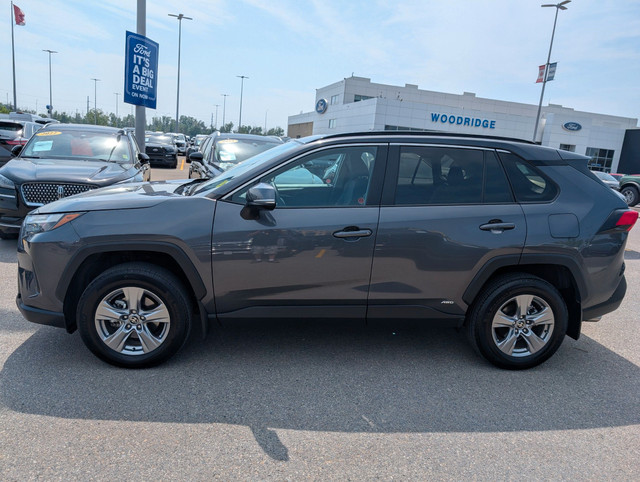 2024 Toyota RAV4 Hybrid XLE *PRICE REDUCED* 2.5L, ALL WHEEL... in Cars & Trucks in Calgary - Image 2