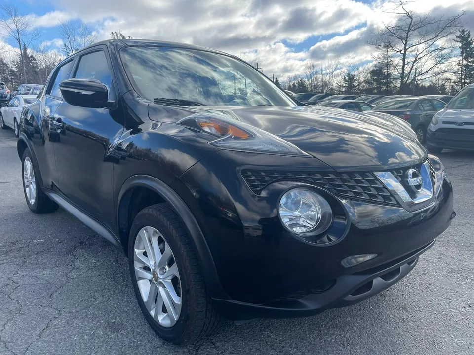 2016 Nissan Juke SV | 1.6L 4Cyl | FWD | Manual Transmission