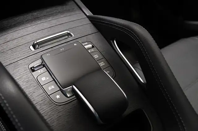 2023 Mercedes-Benz GLE450 4MATIC Coupe Ensemble haut de gamme, e in Cars & Trucks in Laval / North Shore - Image 20