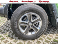 4WD / 4X4 Clean Carfax No Reported Accident Bluetooth Hands-Free 3.45 Rear Axle Ratio 17 x 7.5 Black... (image 4)