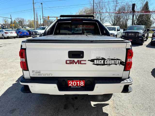  2018 GMC Sierra 1500 SLE Z71 Elev. Remote CarPlay XM A/C Backup in Cars & Trucks in Oshawa / Durham Region - Image 4