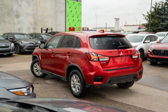 2021 Mitsubishi RVR SE in Cars & Trucks in Edmonton - Image 3