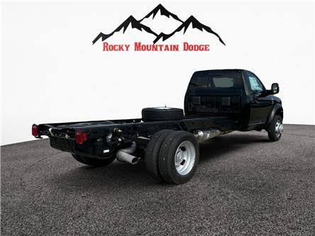 2024 RAM 5500 CAB CHASSIS TRADESMEN DIESEL in Cars & Trucks in Red Deer - Image 3
