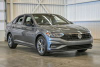 2021 Volkswagen Jetta Highline R-Line I4 1,4L turbo , navigation