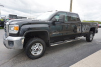 SAFETY INCLUDED FREE ACCIDENT Very Clean GMC Sierra 2500HD Duramax Crew 4x4 6.6L V8 Diesel with Auto... (image 2)