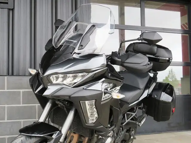 2020 Kawasaki Versys 1000 ABS LT SE in Sport Bikes in Cambridge - Image 10