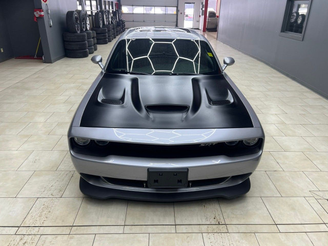 2016 Dodge Challenger in Cars & Trucks in Edmonton - Image 3
