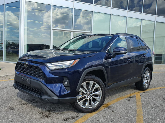 2023 Toyota RAV4 XLE Premium AWD | Leather | Sunroof | Alloys in Cars & Trucks in City of Toronto - Image 2