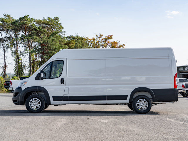 2025 Ram ProMaster Cargo Van SLT+ in Cars & Trucks in Barrie - Image 4