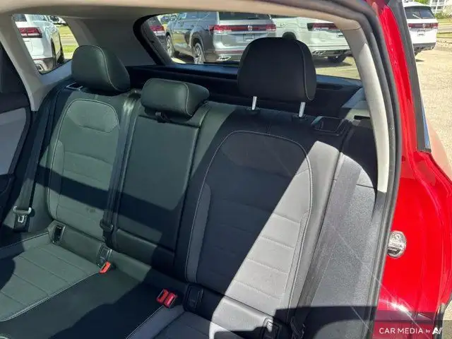 2022 Volkswagen Taos Comfortline in Cars & Trucks in Grande Prairie - Image 15