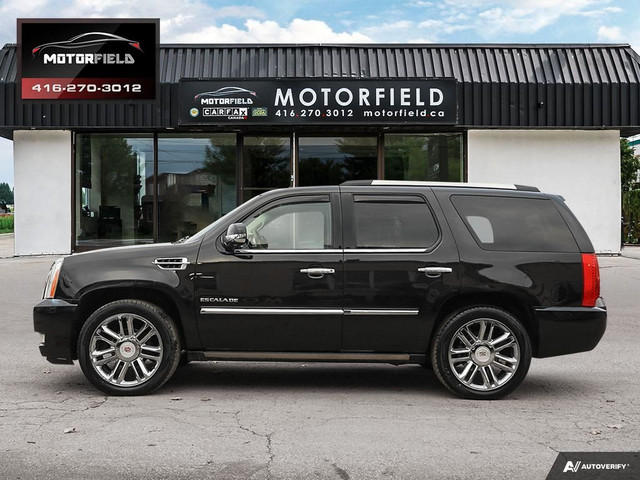 2012 Cadillac Escalade Platinum AWD *Accident-Free, DVD's, Nav* in Cars & Trucks in City of Toronto - Image 3