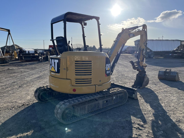 2019 Caterpillar 3.5 Ton Mini Excavator 303.5E2 in Heavy Equipment in Grande Prairie - Image 3