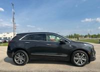 Panoramic Sunroof Leather Seats Heated Front Seats Bose Premium Sound System Power Liftgate Heated S... (image 3)