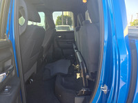 Conquer the Canadian Terrain with the 2023 Ram 1500 Classic SLT: One Owner, Warlock Package, Sunroof... (image 7)