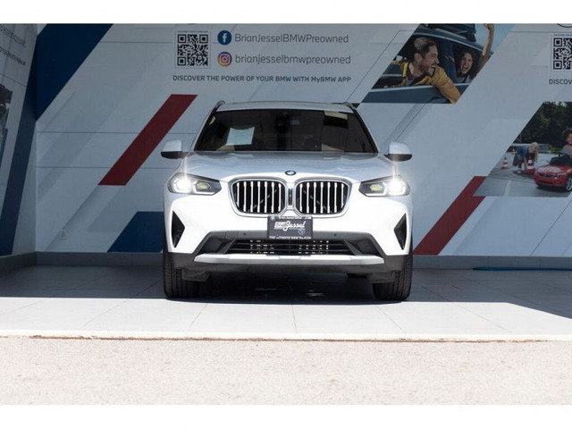 2022 BMW X3 xDrive30i in Cars & Trucks in Vancouver - Image 3