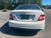 Engine: 2.5L V6 DOHC 24V L/100Km City: 11.8 L/100Km Hwy: 7.4 Safety Equipment First aid kit Front si... (image 4)