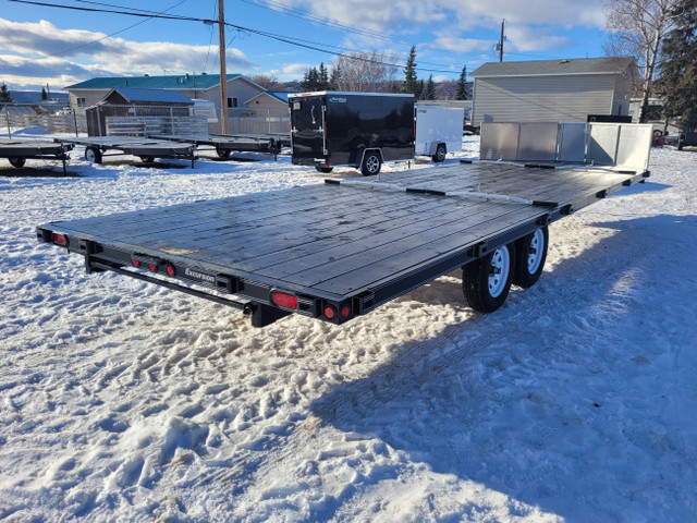 22'+V-NOSE 4-PLACE SLED TRAILER W/SALT SHIELD in Cargo & Utility Trailers in Fort St. John - Image 4