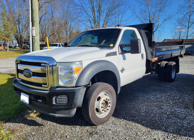 2012 Ford F550XL, 6.7L, 4x4 - w/ Dump Box in Farming Equipment in St. Catharines - Image 2