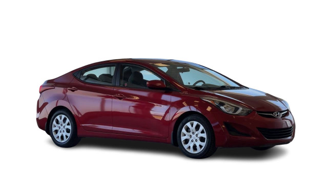 2014 Hyundai Elantra GL Low Kilometer, Two Sets Of tires, Local  in Cars & Trucks in Regina - Image 2