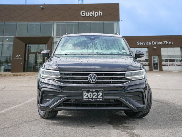 2022 Volkswagen Tiguan Comfortline | One Owner! | Panoroof in Cars & Trucks in Guelph - Image 2