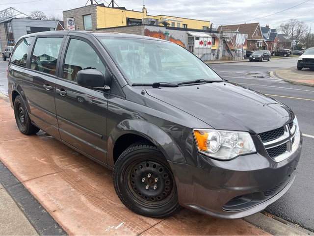 2016 Dodge Grand Caravan dans Autos et camions  à Hamilton