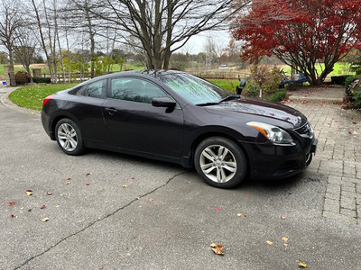 2012 Nissan Altima S Coupe, Leather