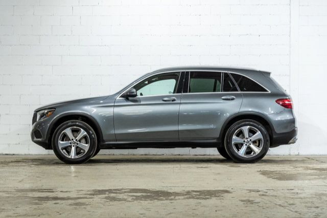 2019 Mercedes-Benz GLC 300 4MATIC | Technologie de pointe dans Autos et camions  à Ville de Montréal - Image 4