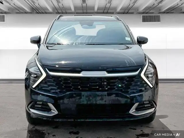 2023 Kia Sportage Plug-In Hybrid SX 1.6L AWD | in Cars & Trucks in Winnipeg - Image 10