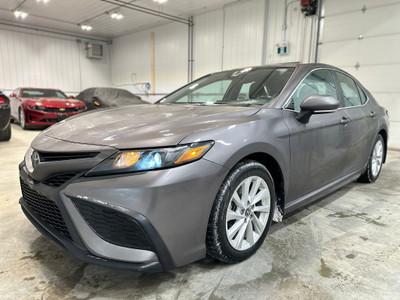 CLEAN TITLE, SAFETIED, 2021 Toyota Camry SE
