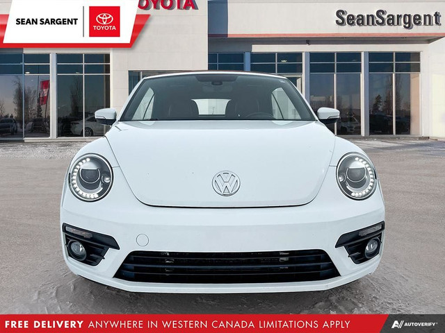 2017 Volkswagen Beetle S dans Autos et camions  à Grande Prairie - Image 3