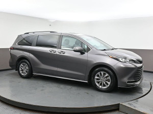 2023 Toyota Sienna XLE - Hybrid