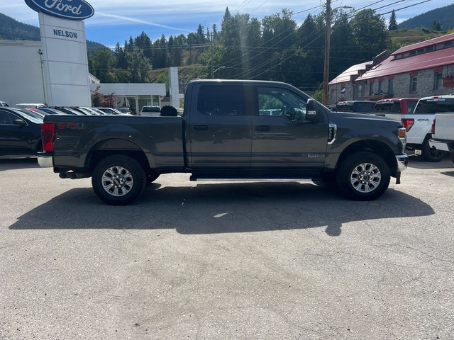 2020 Ford Super Duty F-350 SRW XLT 4WD Crew Cab 6.75' Box, 6.7L  in Cars & Trucks in Nelson - Image 2