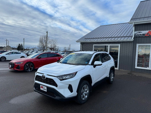 2021 Toyota RAV4 LE BACK-UP CAMERA $124 Weekly Tax in in Cars & Trucks in Summerside - Image 3