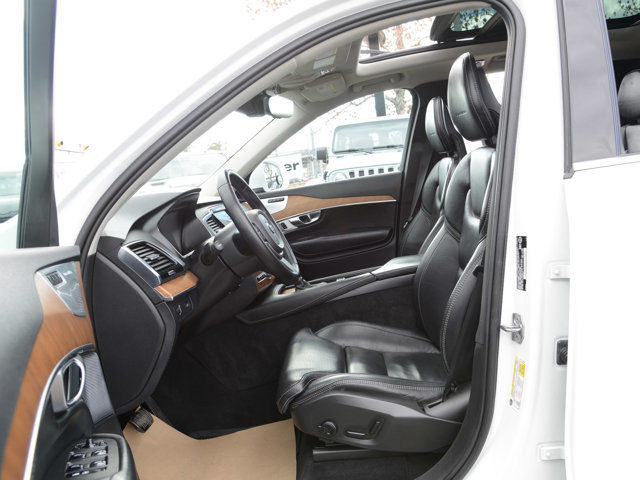 2018 Volvo XC90 Inscription AWD, Pano Sunroof, Nav in Cars & Trucks in Calgary - Image 2